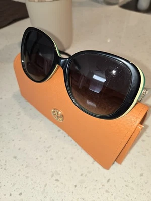 Tory Burch TY 7036 918/T3 Sunglasses Black Yellow Green Polarized 57-17-135 Used - Image 1 of 4