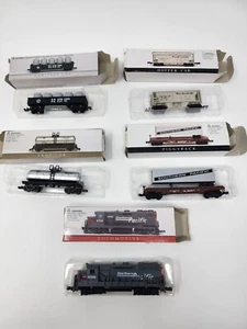 Southern Pacific Mini Locomotive, Piggyback, Canister, Hopper, Tank (Lot Of 5) - Picture 1 of 1