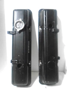 C-3 CORVETTE 1973-1977 VALVE COVERS CORRECT BASE ENGINE W/BRACKETS G.M. NOS - Picture 1 of 6