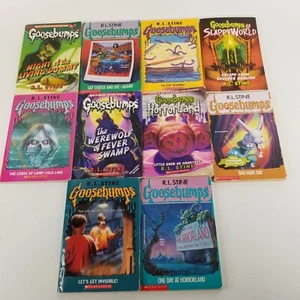 Lot of 10 ~ Goosebumps Books, by R.L. Stine ~ Random Mix - No Duplicates - Foto 1 di 15