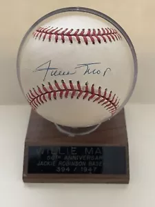 Willie Mays signed Jackie Robinson Ball Ltd Ed. w/case - SF Giants - PSA/DNA - Picture 1 of 9