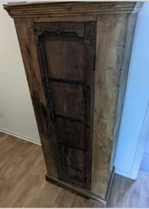 Antiker Echtholzschrank – Perfekt für Sammler und Liebhaber - Bild 1 von 5