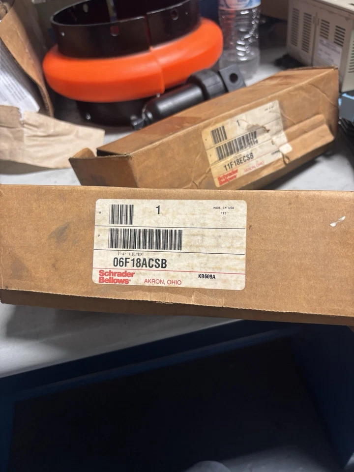NEW Schrader Bellows 06F18ACSB Pneumatic Filter 1/4” - Image 1 of 3