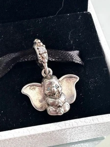 Autentico ciondolo pendente Disney x Pandora Dumbo ritirato con scatola - Foto 1 di 24