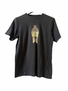 Mens YETI Coolers T-Shirt Black With Mountain Man Holding Cooler Size M New - Picture 1 of 4