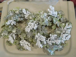 2er Set Kerzenringe Schneebeere und Blätter von Valerie - Silber & Weiß - Bild 1 von 3