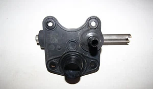 SEA-DOO GTX 4TEC OEM CYLINDER SUPPORT 277000982 - Bild 1 von 6