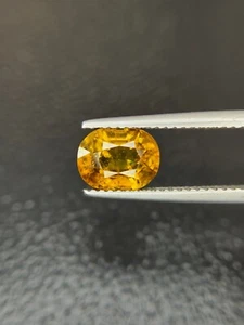 VERY BEAUTIFUL AND NICE QUALITY SPHENE 2 cts - Picture 1 of 5