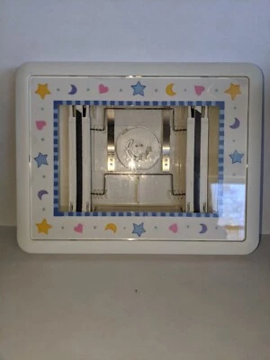 Visor de fotos showbox para bebés, blanco y pasteles. 40 fotos. Nuevo (caja abierta) Foto 1 de 3