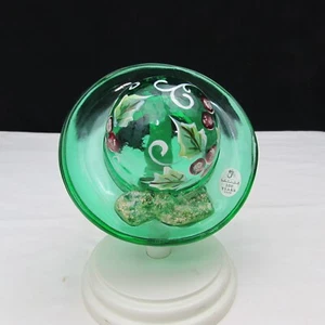Fenton Emerald Green Holiday Hats Hand Painted Hat with Stand 2004 W104 - Picture 1 of 6