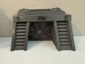 Star Wars Return of the Jedi Endor Bunker 1997 Playset Kenner Power Of The Force - Picture 1 of 10