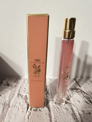 Tocca Laila парфюмированная вода спрей путешествий размер 10 мл 0,33 жидкой унции новый в коробке - Изображение 1 из 4