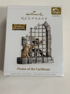 NUEVO Hallmark Keepsake Piratas del Caribe 2006 adorno de Navidad - Imagen 1 de 2