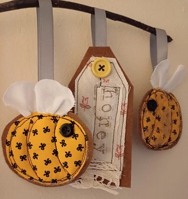 Bee Quilted, Embroidered,  Fabric Hanging Decor. 2 Bees And One Cute Tag. Gift.  - Image 1 of 4