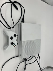 Microsoft Xbox One S 500GB White Console with Controller and Cables Tested - Picture 1 of 12