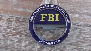 Moneda Desafío 1 año del Departamento de Justicia Oficina Federal de Investigaciones FBI Sacramento CA - Imagen 1 de 8