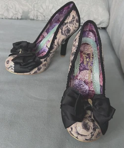 Irregular Iconic Choice 4" Heels Black/Pink Rose Print Black Satin Bow Sz 41 - Picture 1 of 7