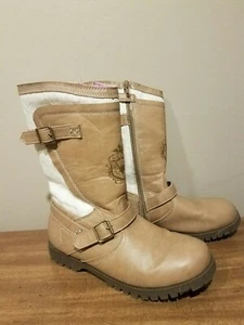 Disney D-signed Descendants Tan Auradon Prep Boots (size 5) Winter Snow - Picture 1 of 8