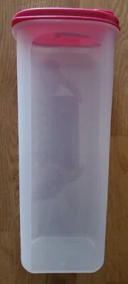 Neu! OVP! Tupperware Erfrischer, ohne Siebeinsatz, brombeere, 2 Liter - Bild 1 von 4