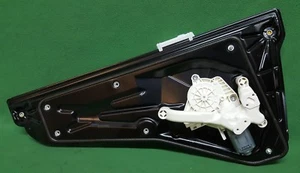 for LAND ROVER DISCOVERY 3 RANGE ROVER SPORT RH REAR WINDOW REGULATOR CVH500120 - Picture 1 of 7