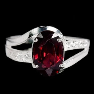 NATURAL AAA CHREEY RED OVAL & WHITE CZ STERLING 925 SILVER RING SIZE 6 - Picture 1 of 6