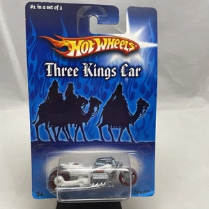 Hot Wheels Exclusive Christmas Three Kings Motorcycle Airy 8 White Rare - Picture 1 of 3