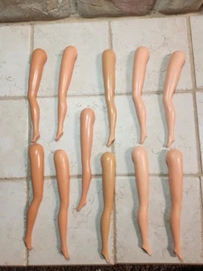 Lote De 11 Piezas Muñeca Barbie Piernas De Colección Mattel Lote #9/24-2 Click Piernas Con Clavija - Imagen 1 de 23