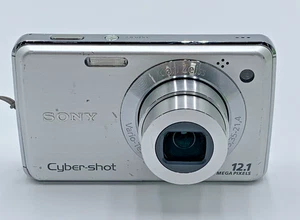 Sony Cyber-Shot DSC-W220 12.1MP 4x optischer Zoom silber mit Akku Digitalkamera - Bild 1 von 9