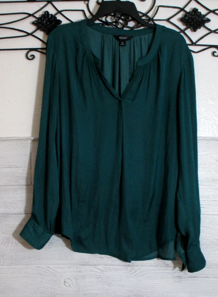 Женский праздничный топ Simply Vera Wang размер XL зеленый с длинным рукавом круглый вырез - Изображение 1 из 4