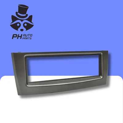 Fiat Grande Punto 2006-2010 radio Fascia for Single DIN Radio SILVER - Image 1 of 4