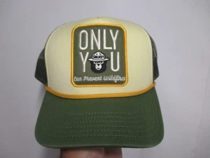 SMOKEY THE BEAR "MENS" (TRUCKERS) SNAPBACK HAT (ADJUSTABLE) NWT CLASSIC LOGO - Picture 1 of 3