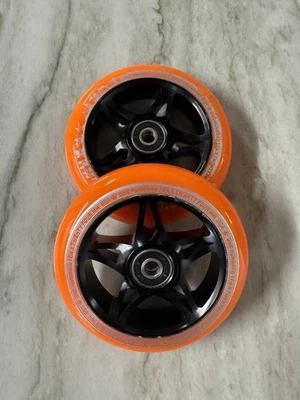 Juego de 2 ruedas de scooter Envy S3 negro/naranja 110 mm NUEVO Foto 1 de 3