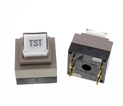 Interruptor de teclado iluminable Grayhill Serie 82, 82-150-15, SPDT NOS, "TST" Legend Foto 1 de 3