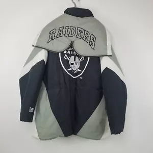 Cappotto imbottito sportivo LAS VEGAS OAKLAND LA RAIDERS NFL calcio trapuntato Lee XL 90s - Foto 1 di 14