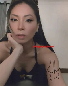 JESSICA LEE Guardians of Justice signiertes Original signiertes Foto 8x10 COA/LOA - Bild 1 von 1