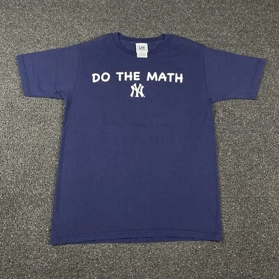 Camiseta juvenil New York Yankees Do The Math L Lee Sports Boston Red Sox MLB 2007 Foto 1 de 4