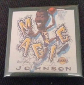 VTG 1990s Magic Johnson LA Los Lakers NBA With Signature New Pin-Button - Picture 1 of 3