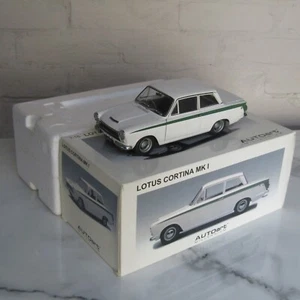 Autoart escala 1/18 diecast modelo Lotus Cortina MKI 75331 EN CAJA - Imagen 1 de 16