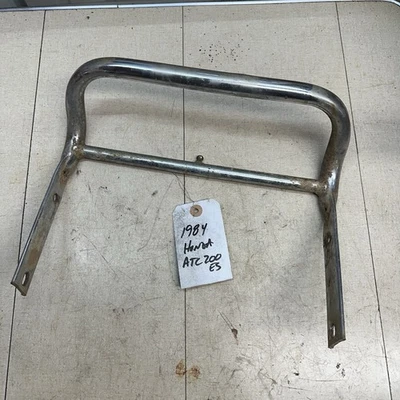 Barra de agarre/parachoques trasero Honda Big Red ATC200E 200ES 1982-84 Foto 1 de 4
