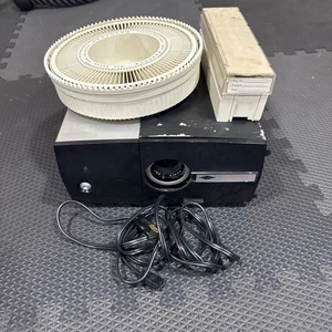Sawyer’s Rotomatic 600 2x2 Slide Projector Vintage Working w/ Box - Picture 1 of 8