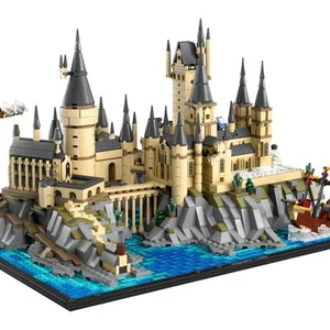 LEGO Harry Potter: Hogwarts Castle and Grounds (76419) 2,660 Pieces NEW - Picture 1 of 8