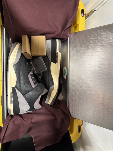 Scarpe Air Jordan 3 OG A Ma Maniere FZ4811 001 NUOVE 11 5 W (10 M) nuove con etichette?