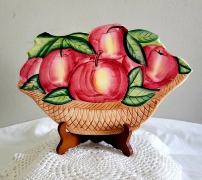 Cesta de manzanas rojas de cerámica #7342 placa de pared trivet Italia Foto 1 de 4