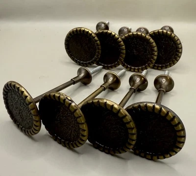 8 soportes para cortinas de latón vintage de 2,25" x 4" Foto 1 de 4