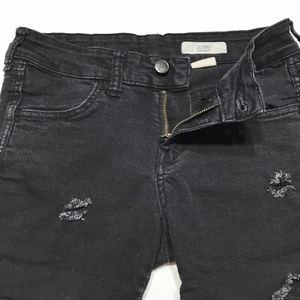 &Denim by H&M Shorts Womens Size 26 Skinny Low Waist DIY Cut Off Super Stretch - Picture 1 of 12