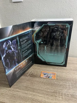 Экшн-фигурка Play Arts Kai Halo 5 Guardians Spartan Locke неполная (см. информацию) - Изображение 1 из 4