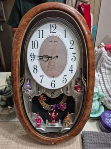 SEIKO Melodies In Motion Wall Clock - Picture 1 of 15