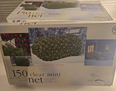 4 Boxes x  150 Clear Net Lights Green Wire Christmas Outdoor Decor 4x6'  NEW - Image 1 of 4
