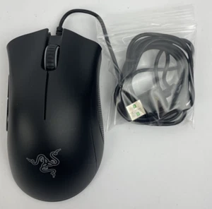 RAZERr DEATHADDER Essentials Ergonomic PC Gaming Mouse RZ01-0385 Black w Green - Picture 1 of 7