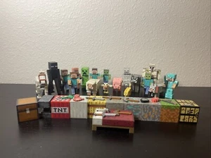 Minecraft Lot Of 40 Minifigures, Blocks, Tools, Monsters, And Animals - Picture 1 of 7